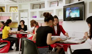 学理发学费大概多少钱